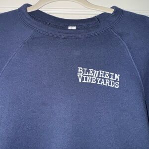 Navy Blue Men's Sweatshirt. Dave Matthews Winery!